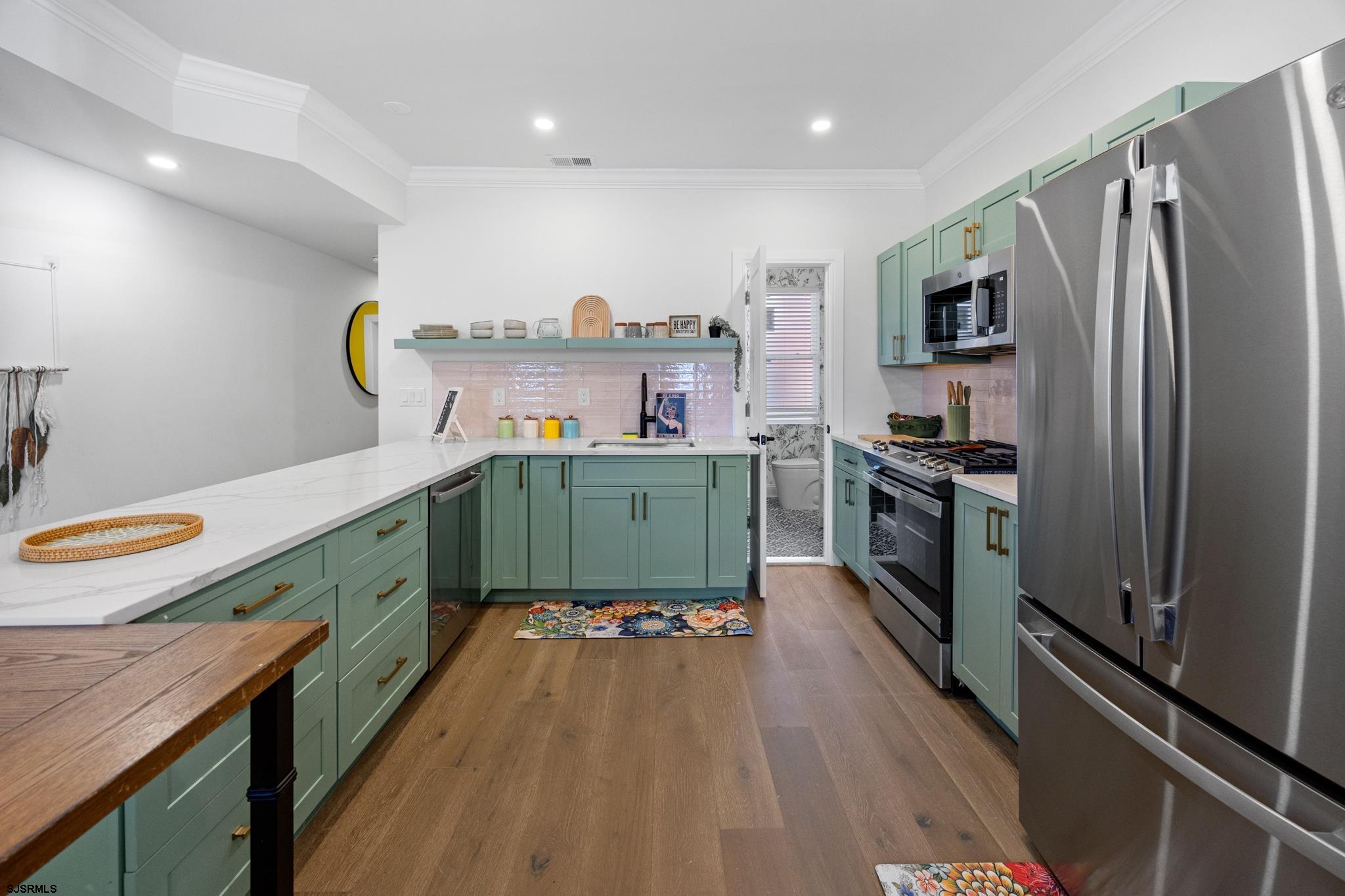 Atlantic City, New Jersey 08401, United States, 5 Bedrooms Bedrooms, ,3 BathroomsBathrooms,Residential,Active,158896