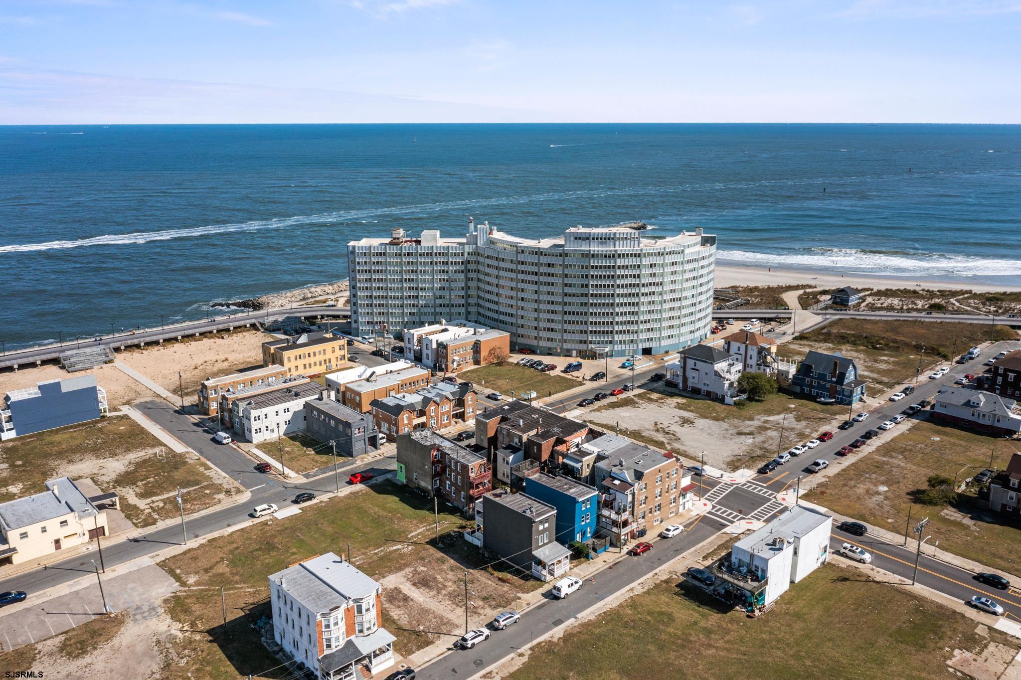 Atlantic City, New Jersey 08401, United States, 5 Bedrooms Bedrooms, ,3 BathroomsBathrooms,Residential,Active,158896
