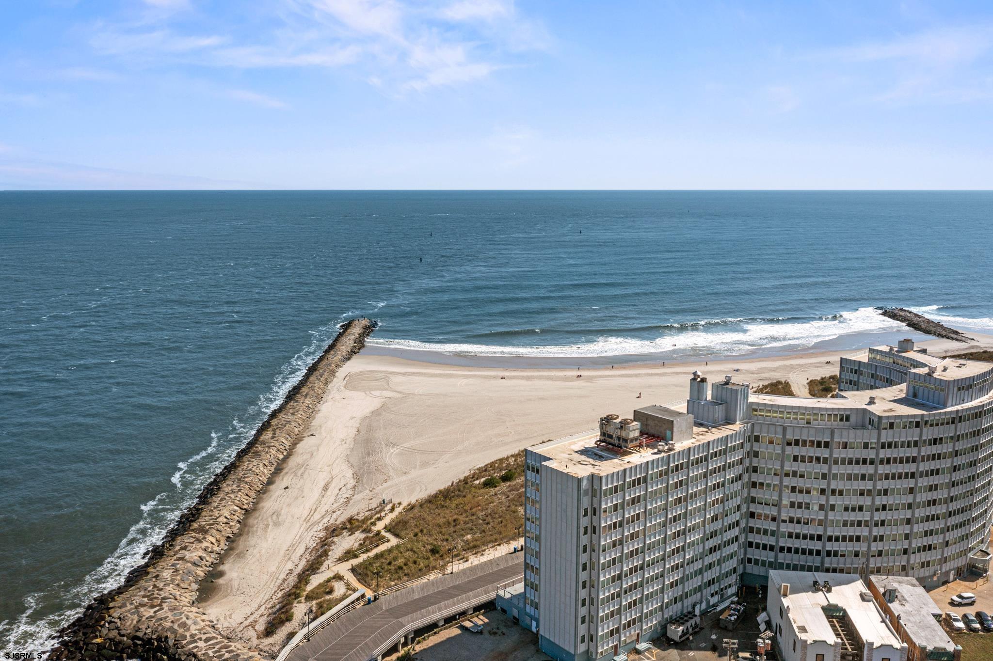 Atlantic City, New Jersey 08401, United States, 5 Bedrooms Bedrooms, ,3 BathroomsBathrooms,Residential,Active,158896