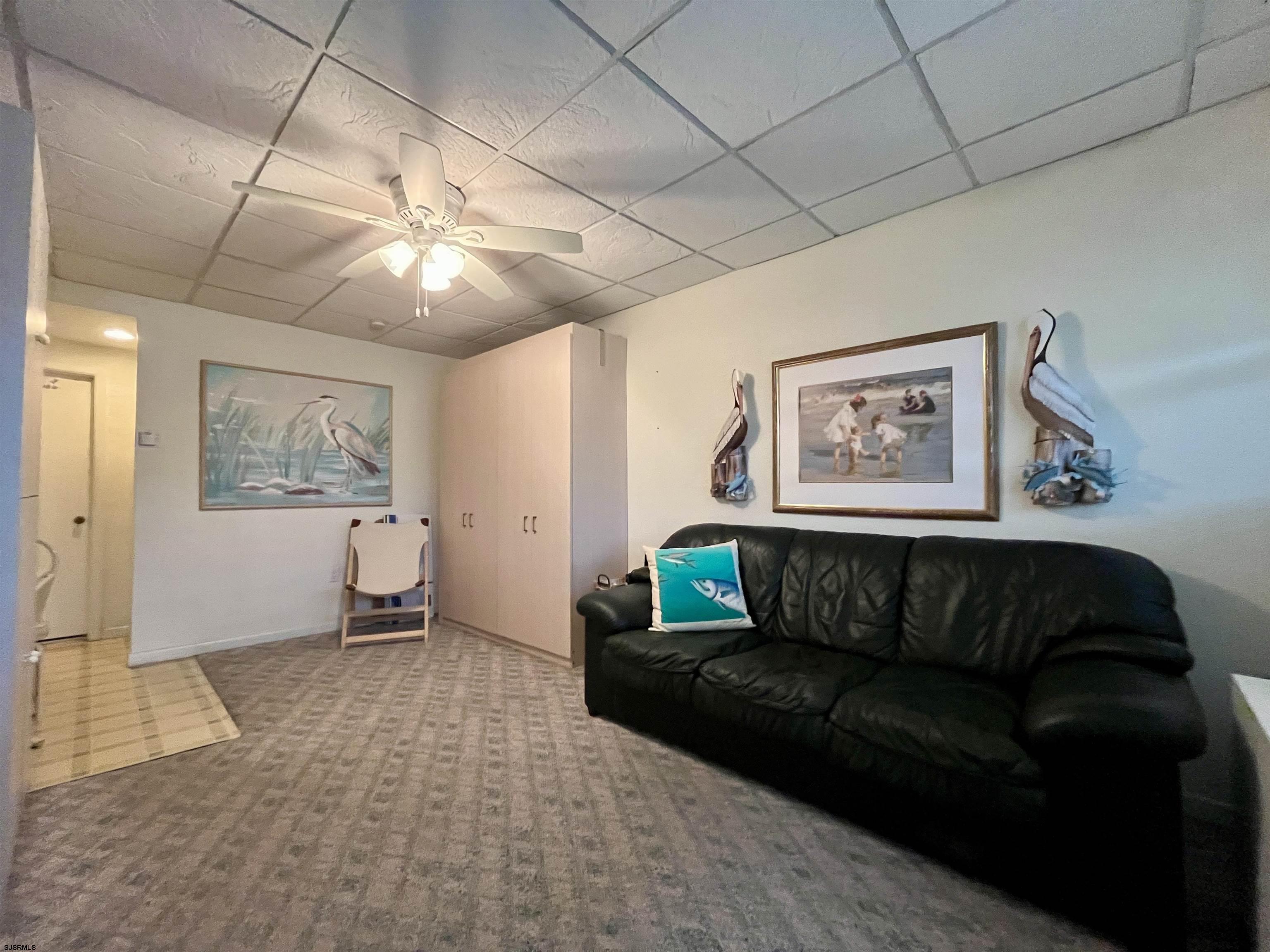 Margate, New Jersey 08402, United States, 1 Bedroom Bedrooms, ,1 BathroomBathrooms,Residential,Active,198358