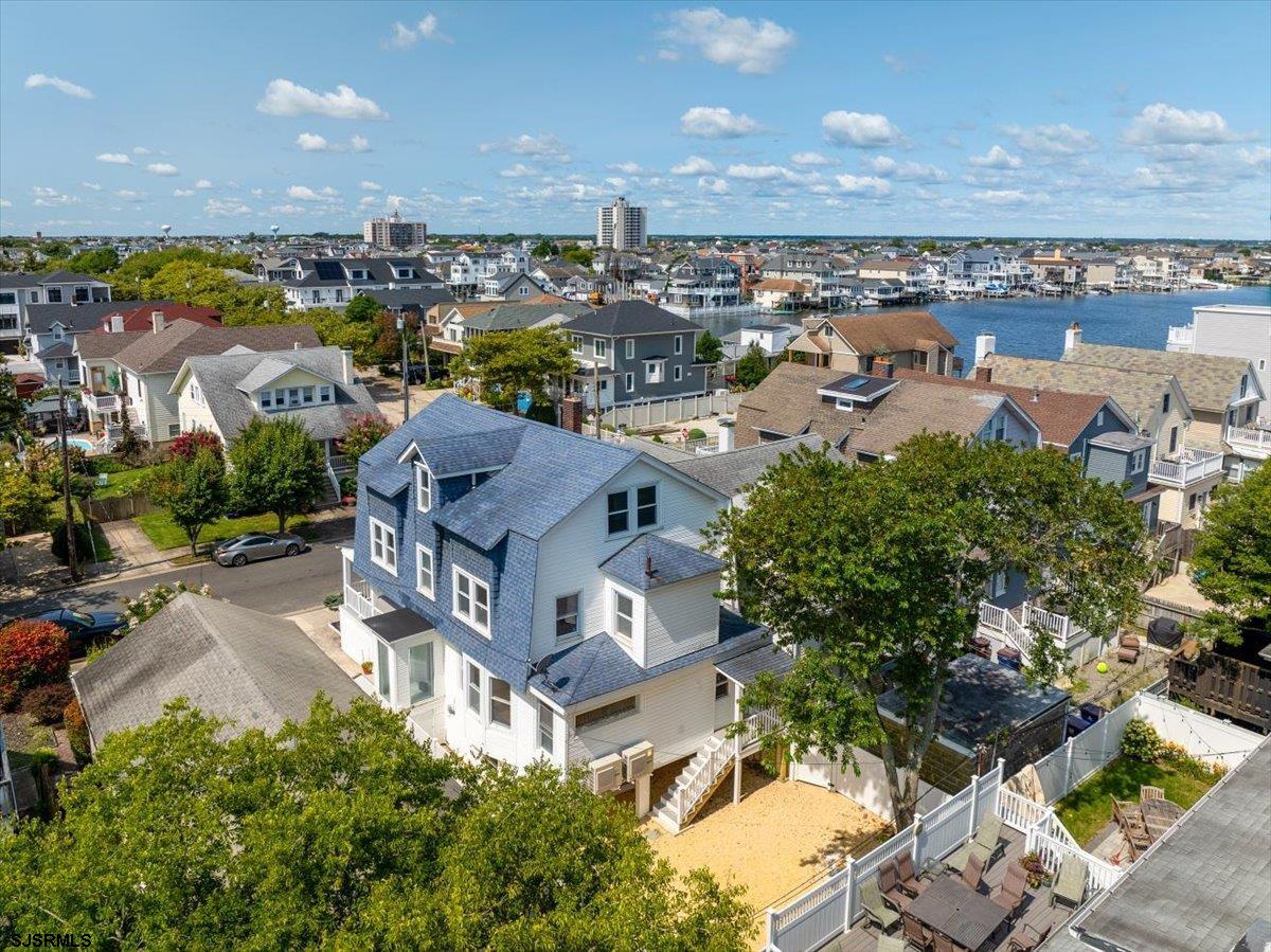 Ventnor, New Jersey 08406, United States, 8 Bedrooms Bedrooms, ,5 BathroomsBathrooms,Residential,Active,118165