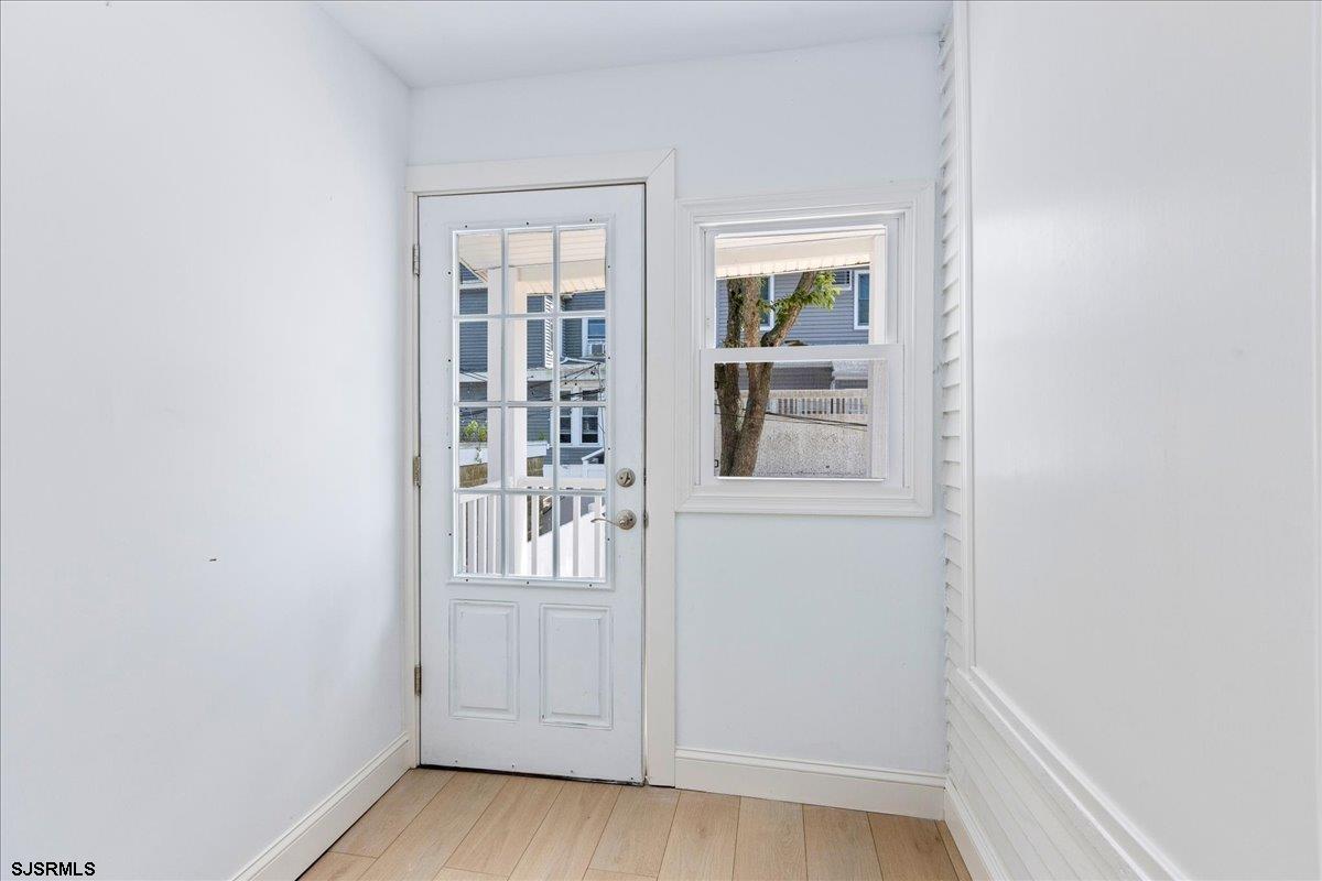 Ventnor, New Jersey 08406, United States, 8 Bedrooms Bedrooms, ,5 BathroomsBathrooms,Residential,Active,118165