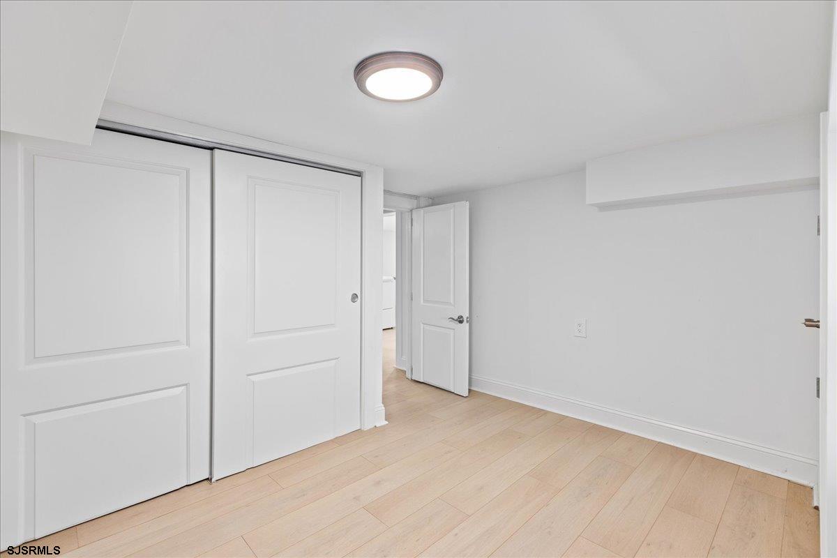 Ventnor, New Jersey 08406, United States, 8 Bedrooms Bedrooms, ,5 BathroomsBathrooms,Residential,Active,118165