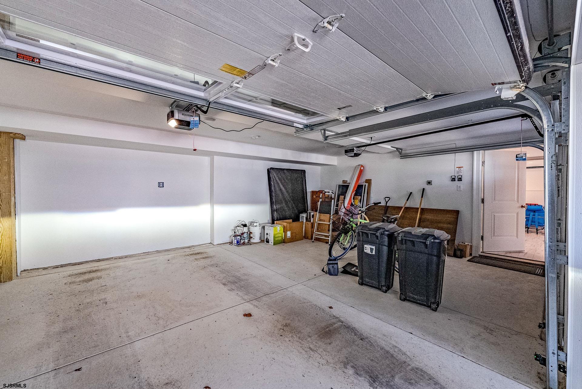 Ocean City, New Jersey 08226, United States, 5 Bedrooms Bedrooms, ,3 BathroomsBathrooms,Residential,Pending,157328