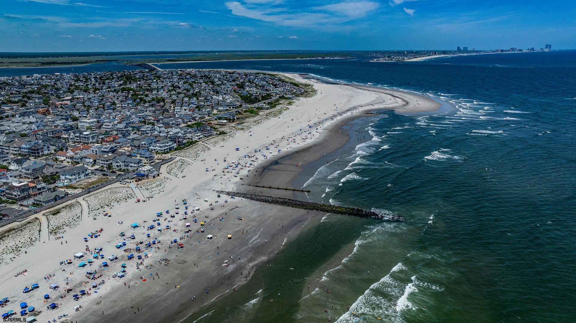 Ocean City, New Jersey 08226, United States, 5 Bedrooms Bedrooms, ,3 BathroomsBathrooms,Residential,Pending,157328