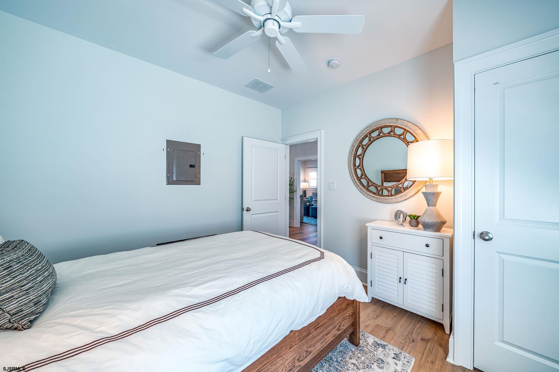 Ocean City, New Jersey 08226, United States, 5 Bedrooms Bedrooms, ,3 BathroomsBathrooms,Residential,Pending,157328