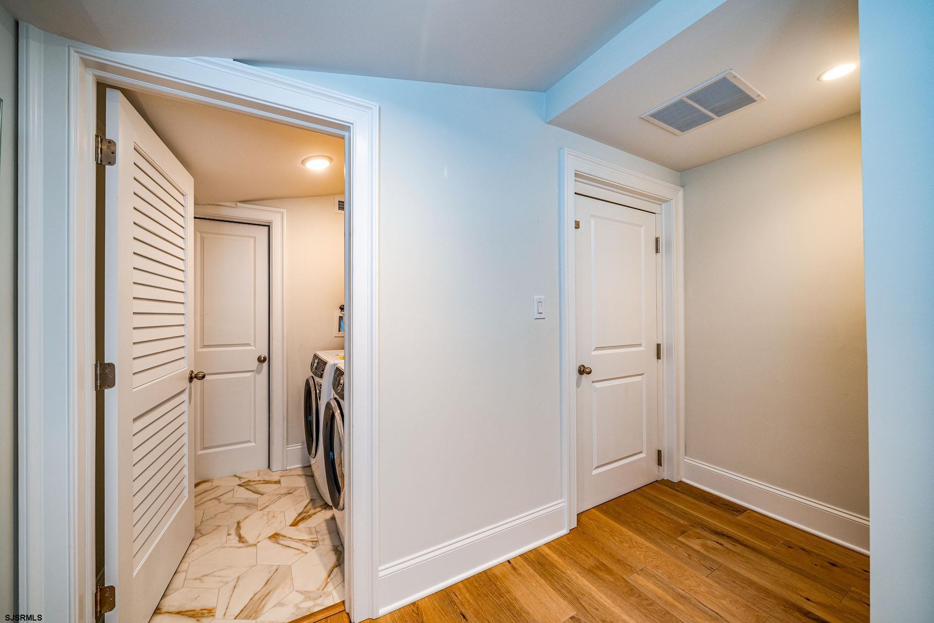 Ocean City, New Jersey 08226, United States, 5 Bedrooms Bedrooms, ,3 BathroomsBathrooms,Residential,Pending,157328