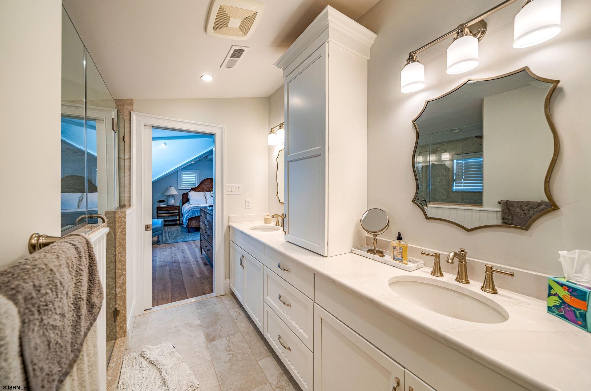 Ocean City, New Jersey 08226, United States, 5 Bedrooms Bedrooms, ,3 BathroomsBathrooms,Residential,Pending,157328