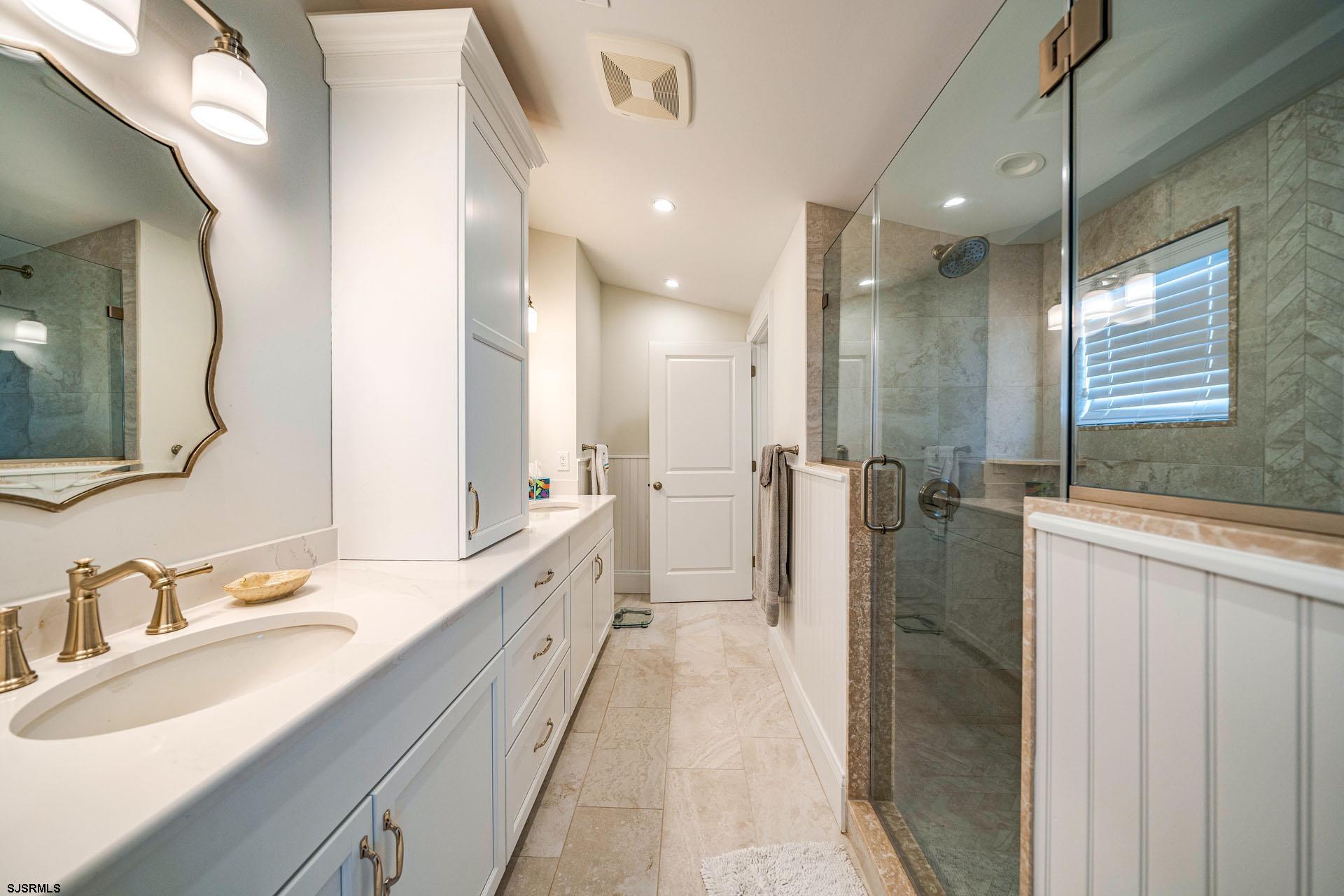 Ocean City, New Jersey 08226, United States, 5 Bedrooms Bedrooms, ,3 BathroomsBathrooms,Residential,Pending,157328