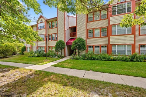 Condo For Sale - 77 Trotters Ln #503<br/> Galloway Township, NJ 08205