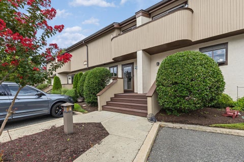 Condo For Sale - 5 Spinnaker Ct #59<br/> Ocean City, NJ 08226