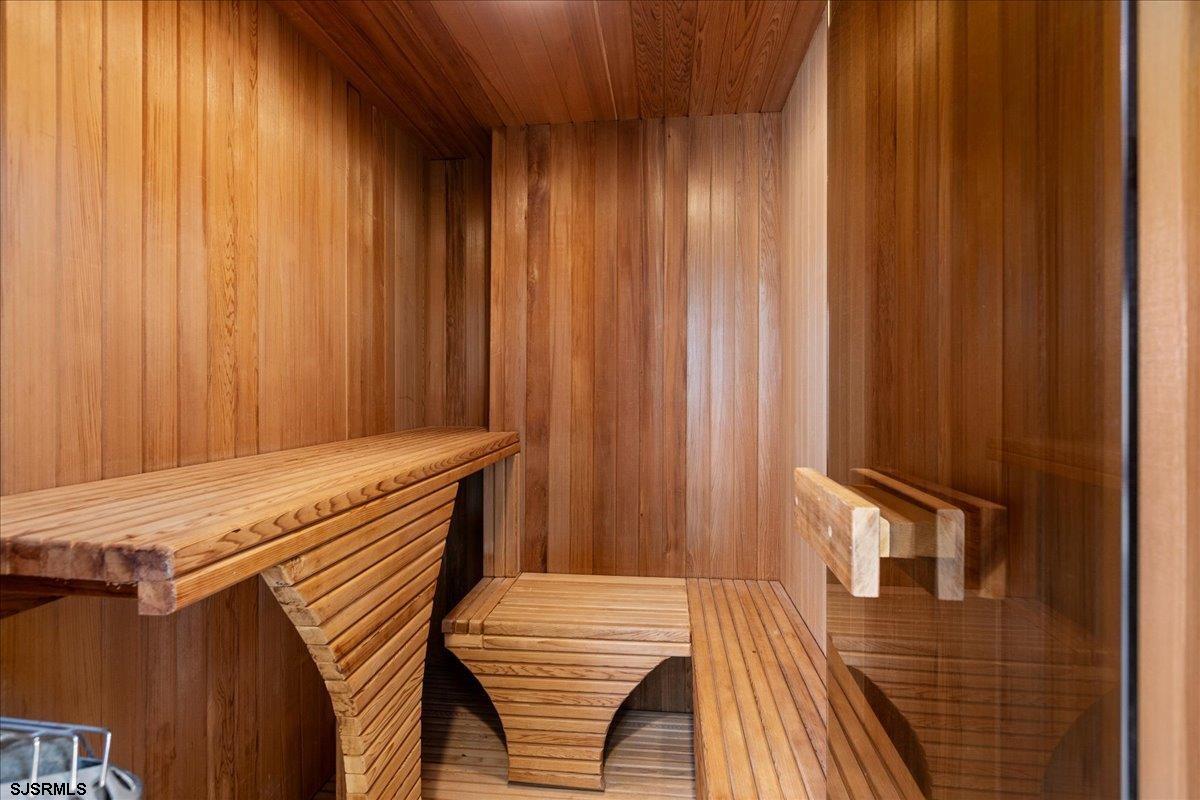 Margate, New Jersey 08402, United States, 4 Bedrooms Bedrooms, ,4 BathroomsBathrooms,Residential,Active,1748