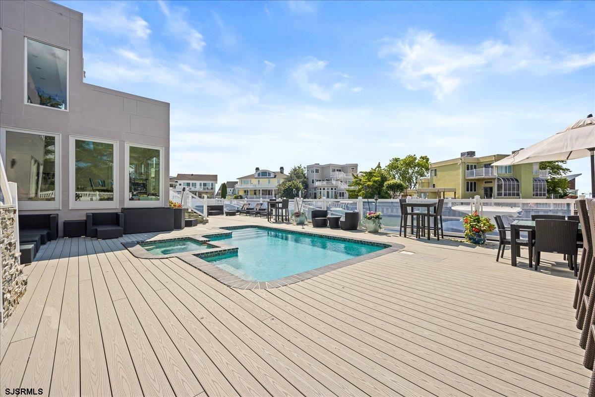 Margate, New Jersey 08402, United States, 4 Bedrooms Bedrooms, ,4 BathroomsBathrooms,Residential,Active,1748