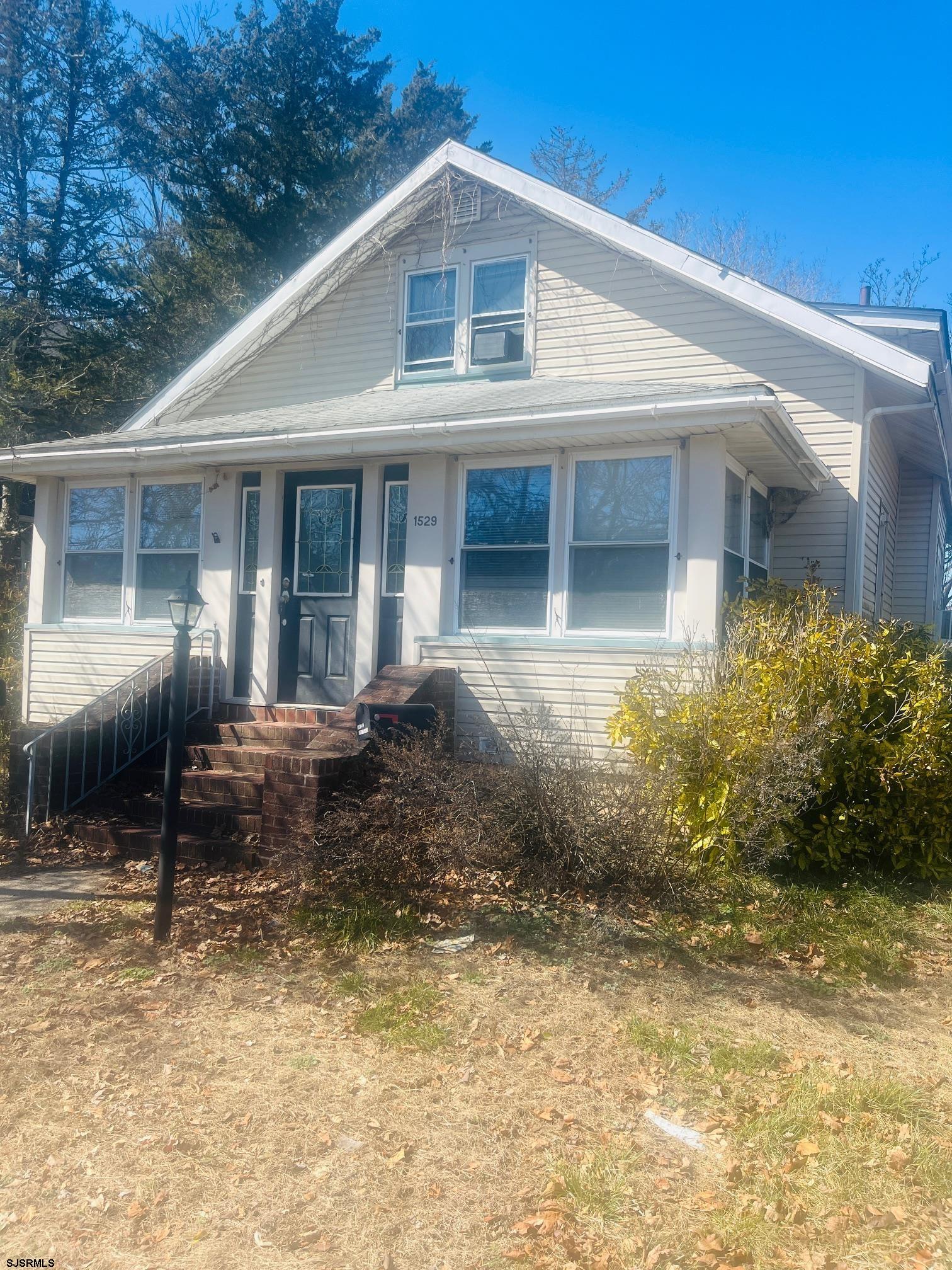 1529 N Franklin Blvd