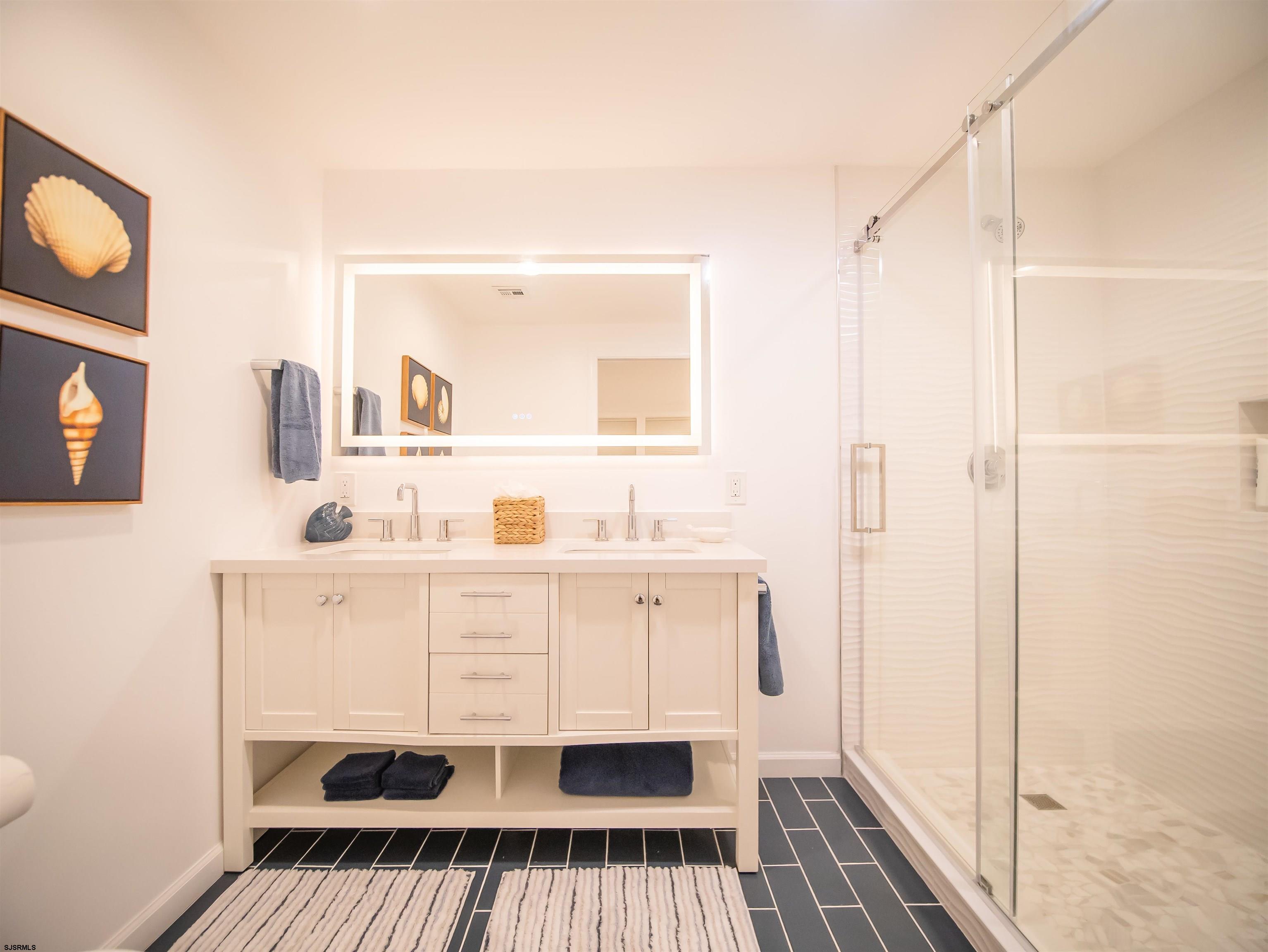 Ventnor, New Jersey 08406, United States, 3 Bedrooms Bedrooms, ,2 BathroomsBathrooms,Residential,Active,90326