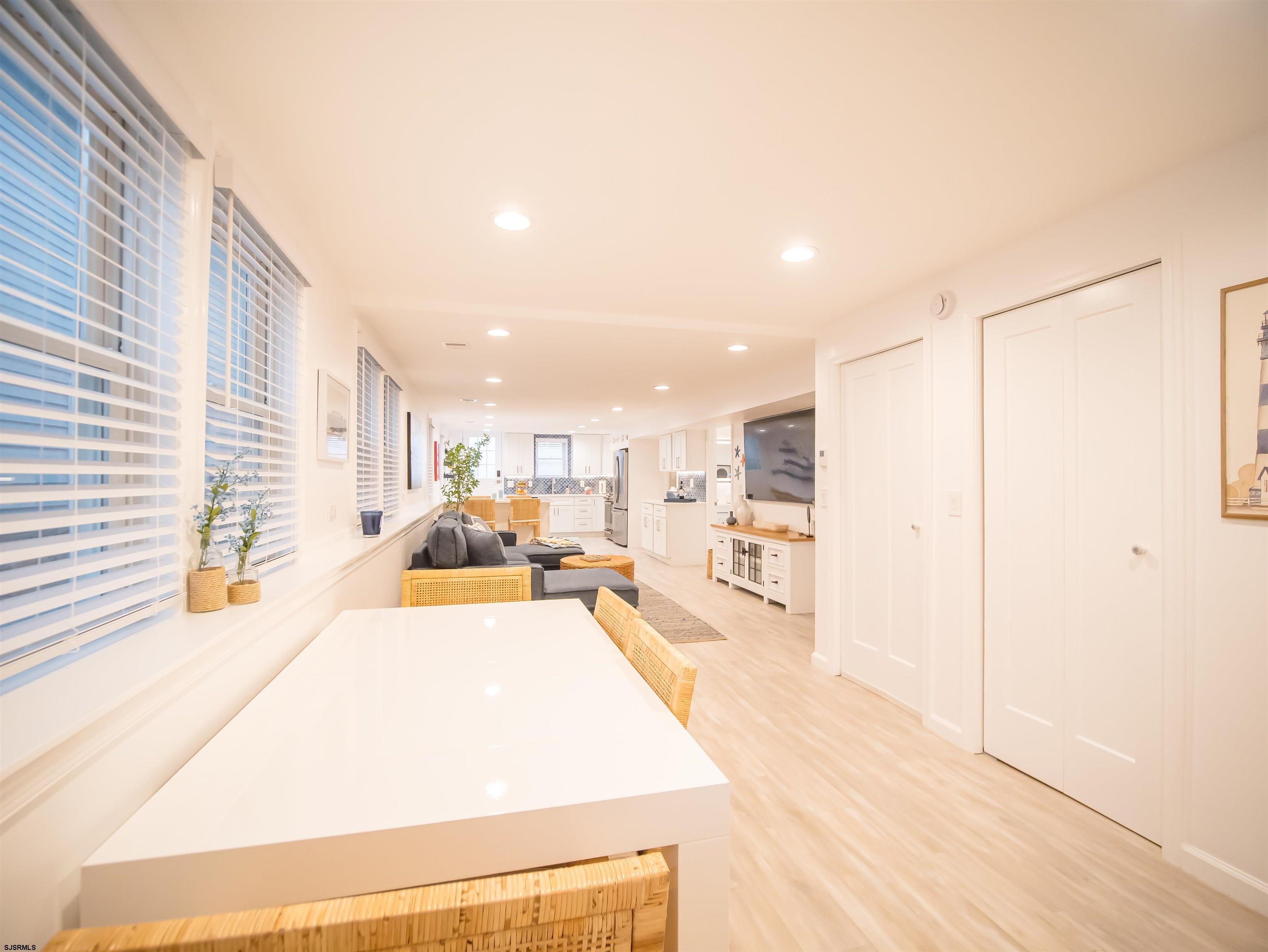 Ventnor, New Jersey 08406, United States, 3 Bedrooms Bedrooms, ,2 BathroomsBathrooms,Residential,Active,90326