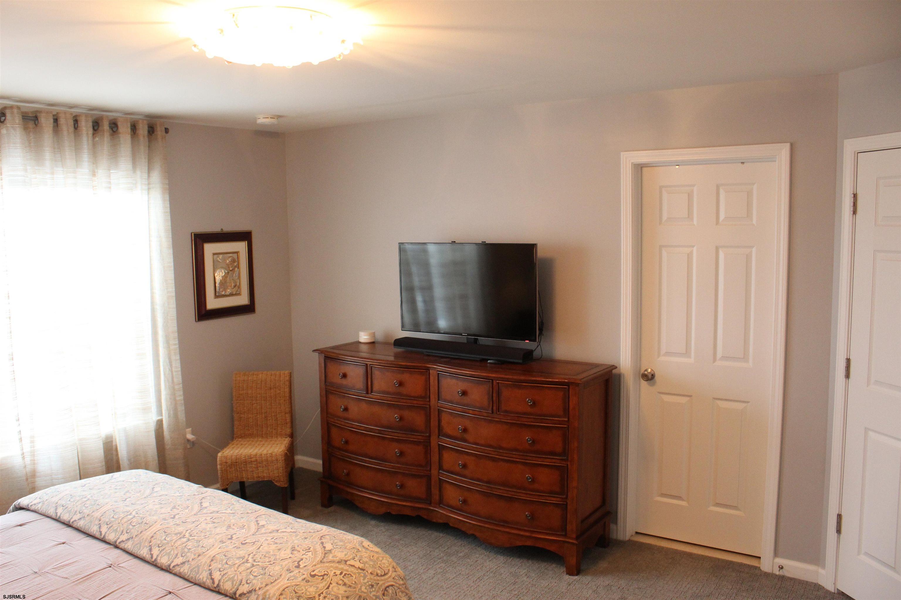 Egg Harbor Township, New Jersey 08234, United States, 4 Bedrooms Bedrooms, ,3 BathroomsBathrooms,Residential,Active,46781