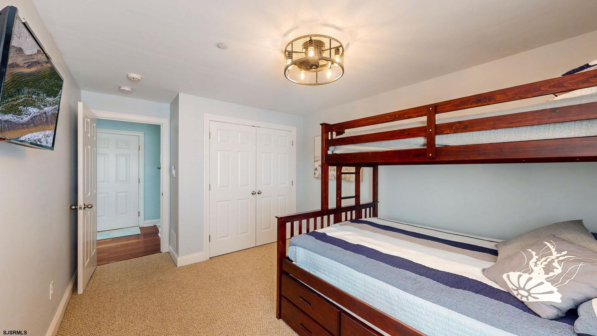 Ocean City, New Jersey 08226, United States, 9 Bedrooms Bedrooms, ,5 BathroomsBathrooms,Residential,Active,149779