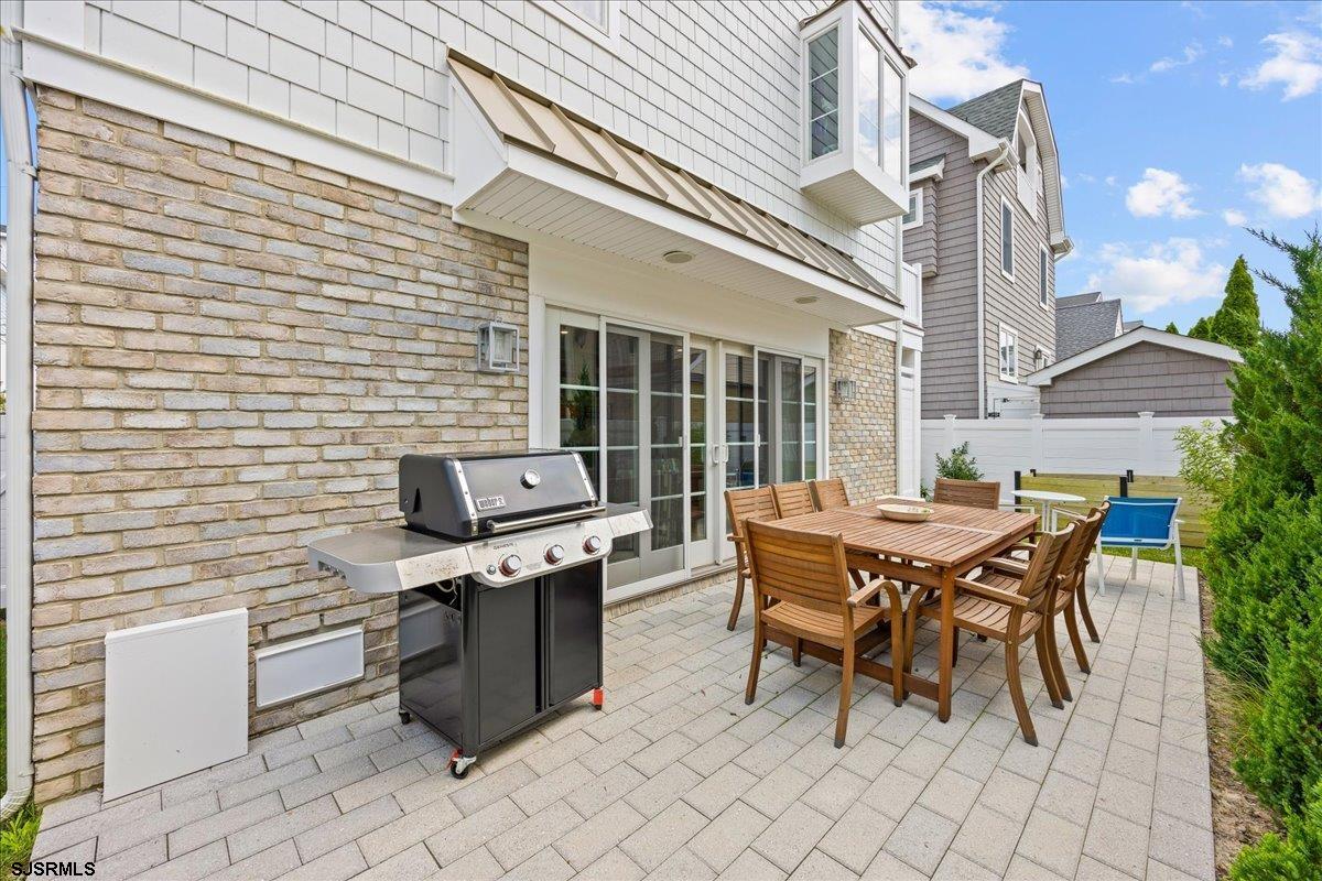 Margate, New Jersey 08402, United States, 6 Bedrooms Bedrooms, ,4 BathroomsBathrooms,Residential,Active,184083