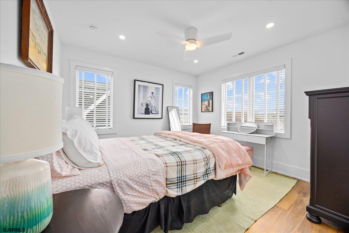 Margate, New Jersey 08402, United States, 6 Bedrooms Bedrooms, ,4 BathroomsBathrooms,Residential,Active,184083