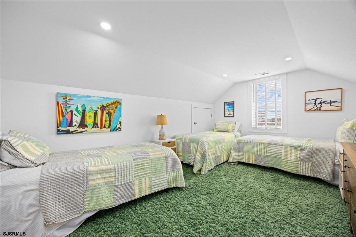 Margate, New Jersey 08402, United States, 6 Bedrooms Bedrooms, ,4 BathroomsBathrooms,Residential,Active,184083