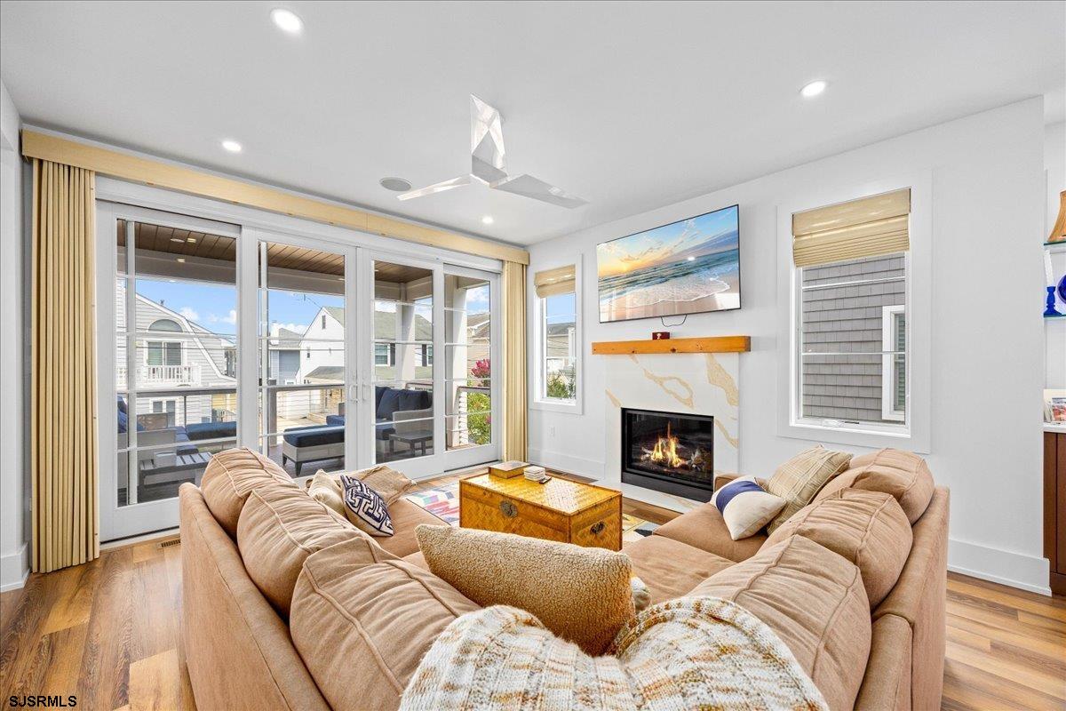 Margate, New Jersey 08402, United States, 6 Bedrooms Bedrooms, ,4 BathroomsBathrooms,Residential,Active,184083