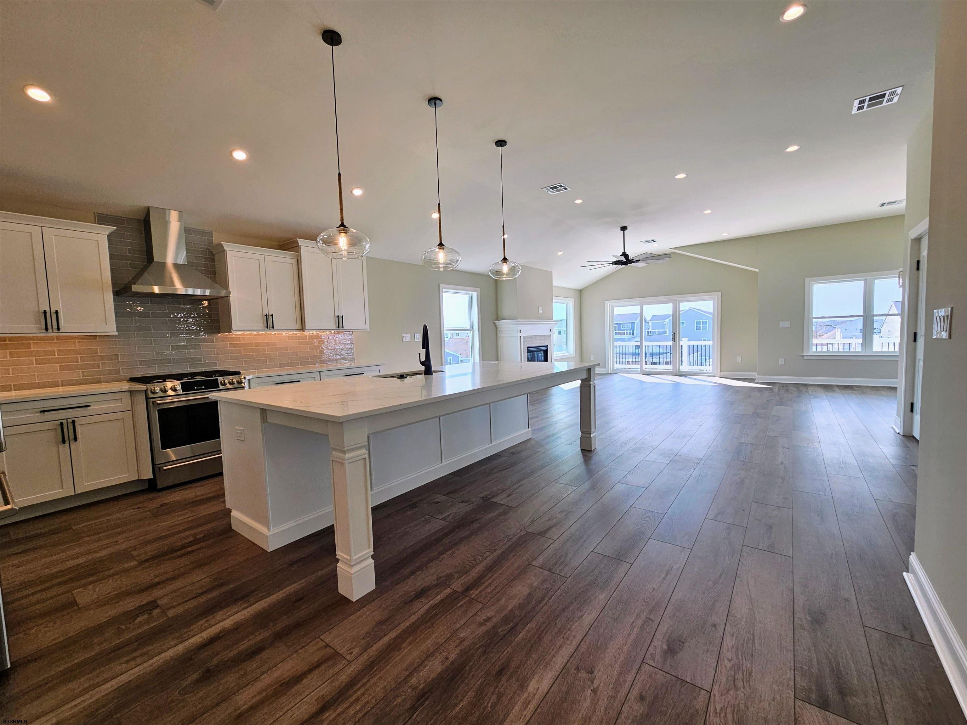 106 24th St S, Brigantine, NJ, 08203, USA, 6 Bedrooms Bedrooms, ,4 BathroomsBathrooms,Residential,Pending,106 24th St S,600603