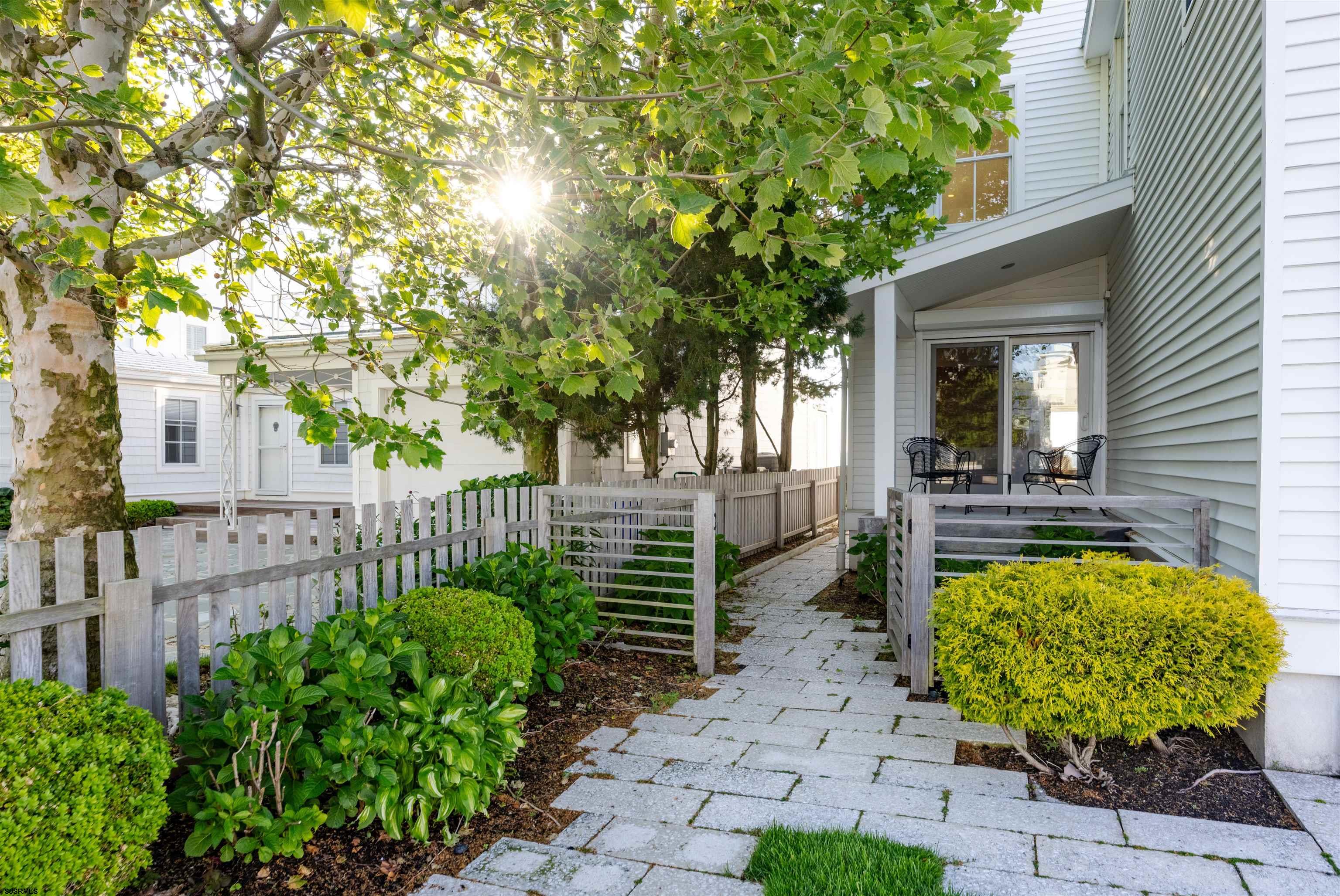 144 Bay Road