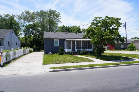 Homes For Sale - 7 E Mulberry Ave<br/> Pleasantville, NJ 08402