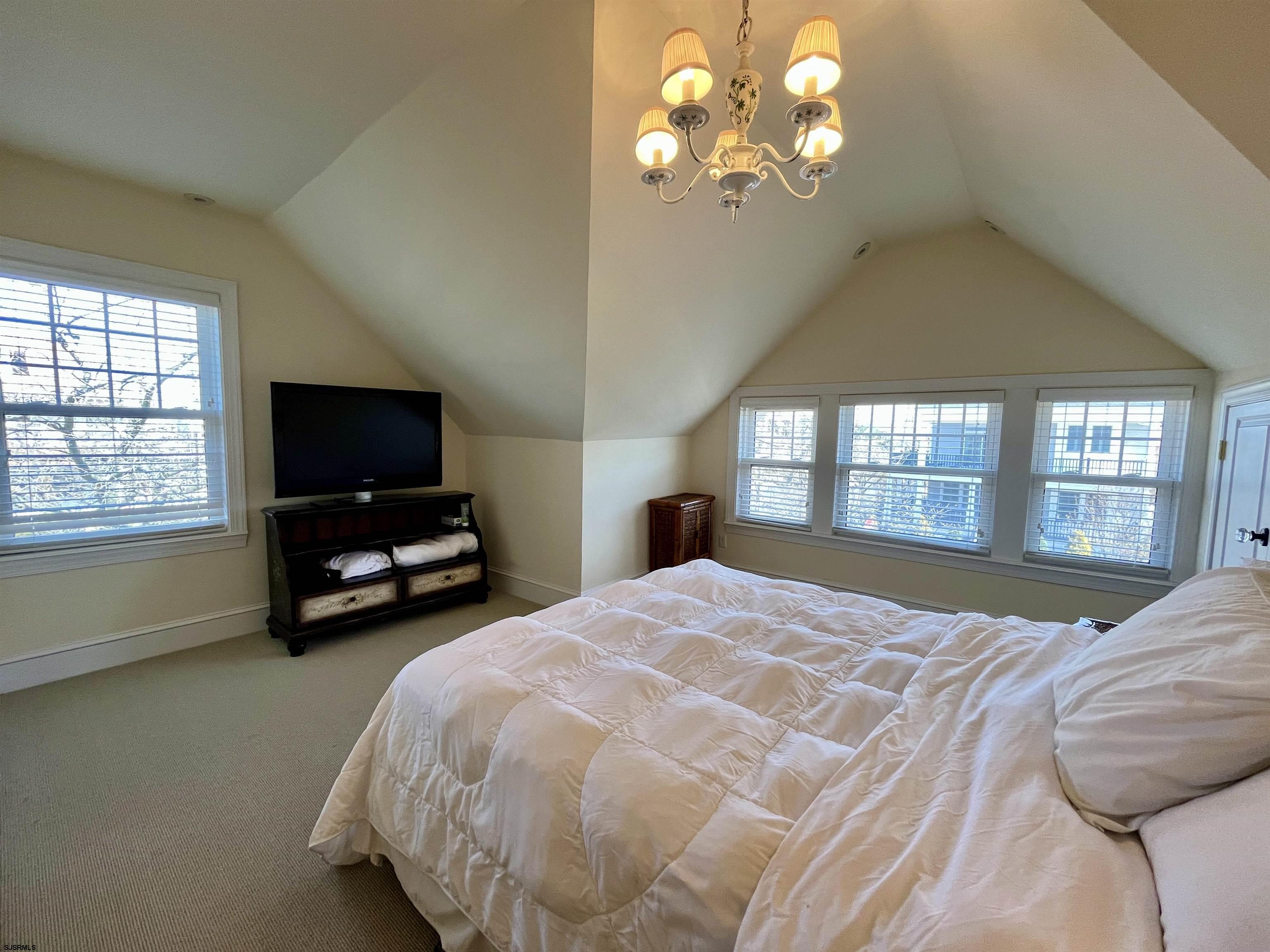 Ventnor, New Jersey 08406, United States, 5 Bedrooms Bedrooms, ,6 BathroomsBathrooms,Residential,Active,114597