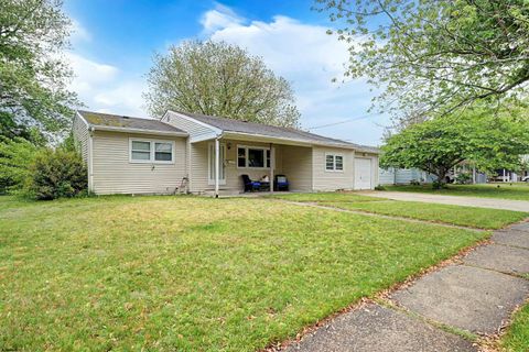 Photo of 1026 W Groveland Ave, Somers Point, NJ 08244 (MLS # 608126)