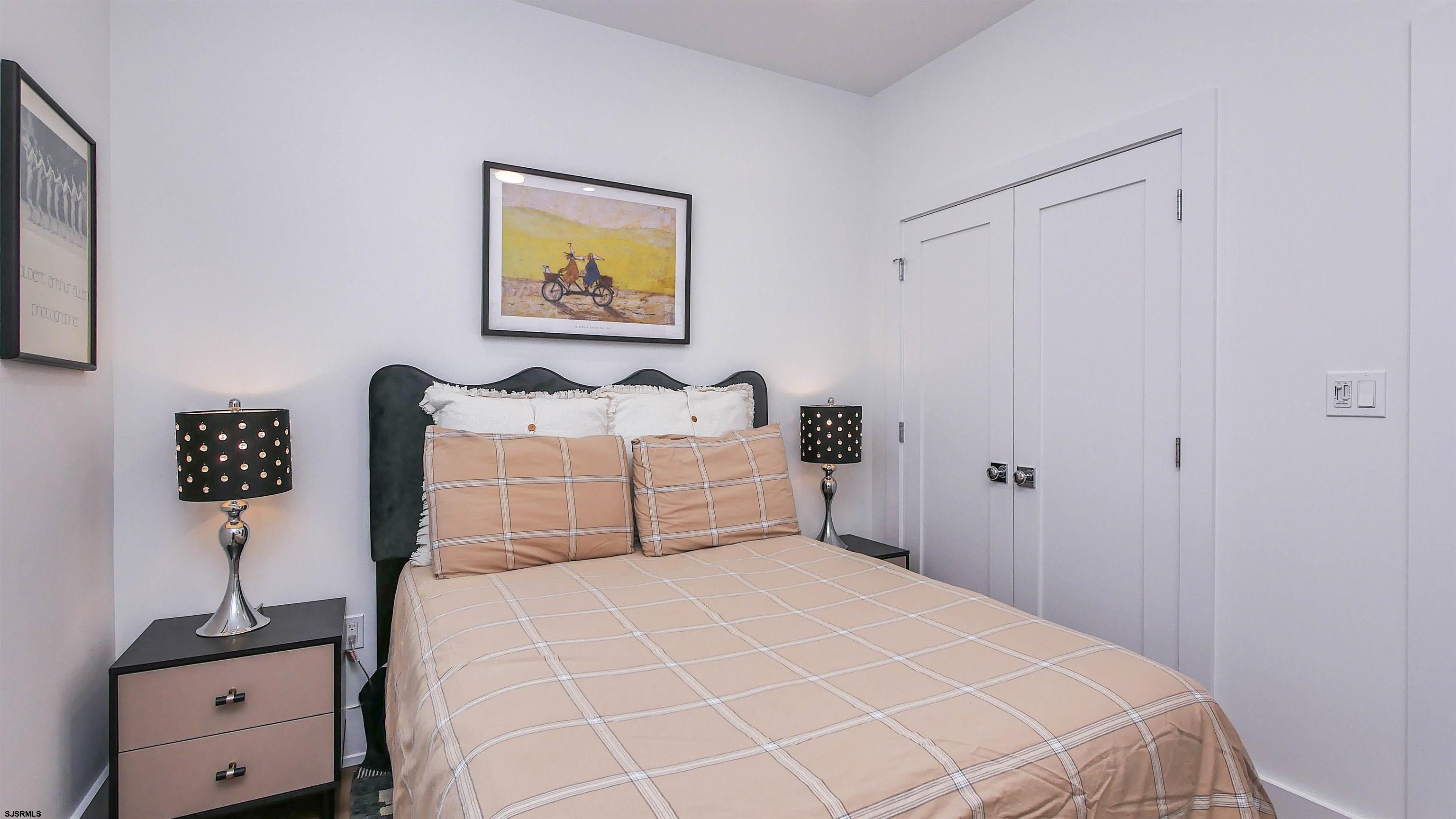 Margate, New Jersey 08402, United States, 6 Bedrooms Bedrooms, ,4 BathroomsBathrooms,Residential,Active,14605