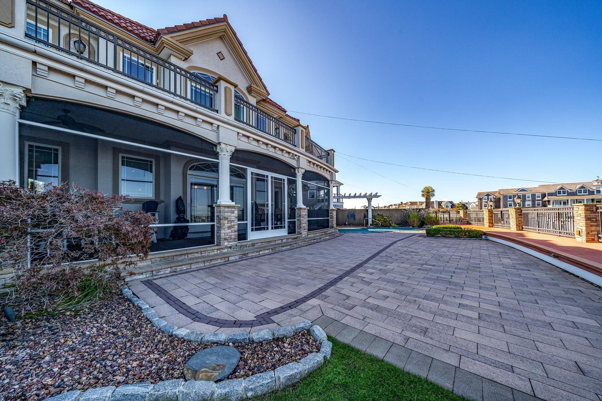 Ocean City, New Jersey 08226, United States, 6 Bedrooms Bedrooms, ,6 BathroomsBathrooms,Residential,Active,8976