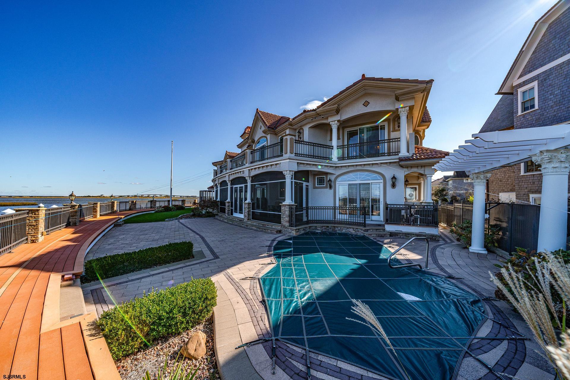 Ocean City, New Jersey 08226, United States, 6 Bedrooms Bedrooms, ,6 BathroomsBathrooms,Residential,Active,8976