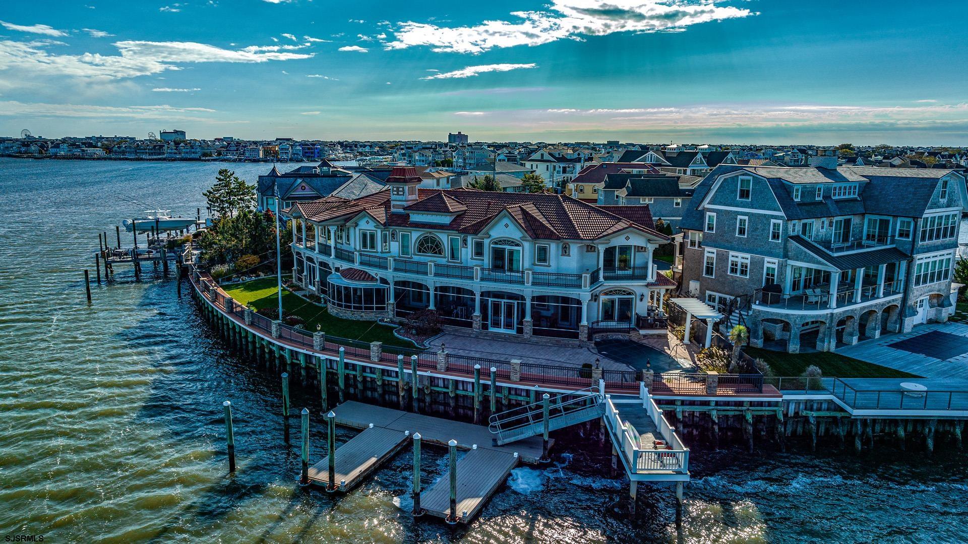 Ocean City, New Jersey 08226, United States, 6 Bedrooms Bedrooms, ,6 BathroomsBathrooms,Residential,Active,8976