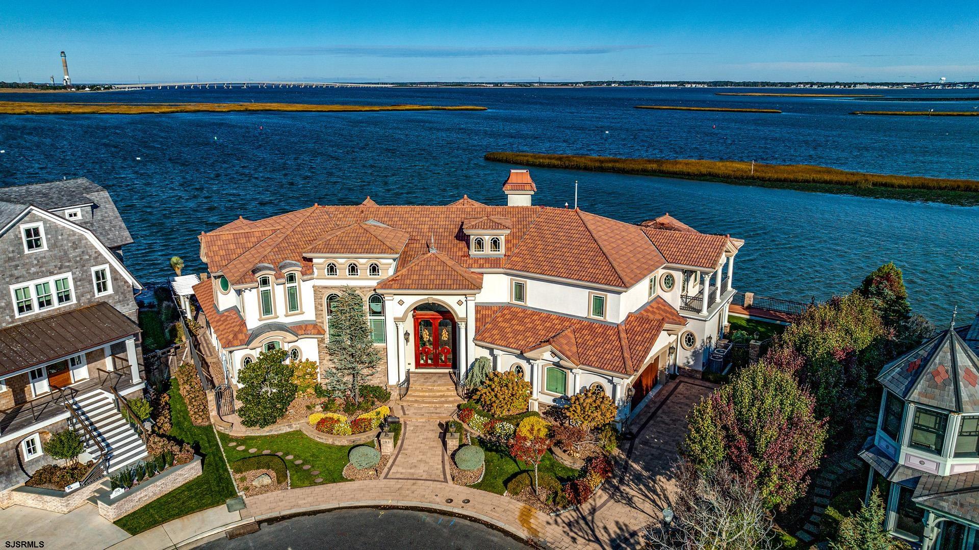 283 Bayshore Dr