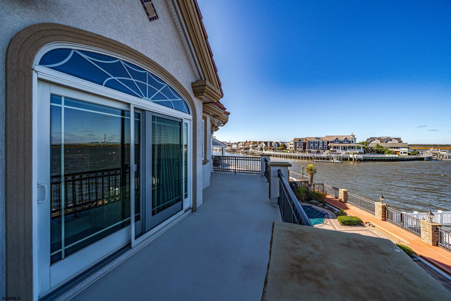 Ocean City, New Jersey 08226, United States, 6 Bedrooms Bedrooms, ,6 BathroomsBathrooms,Residential,Active,8976