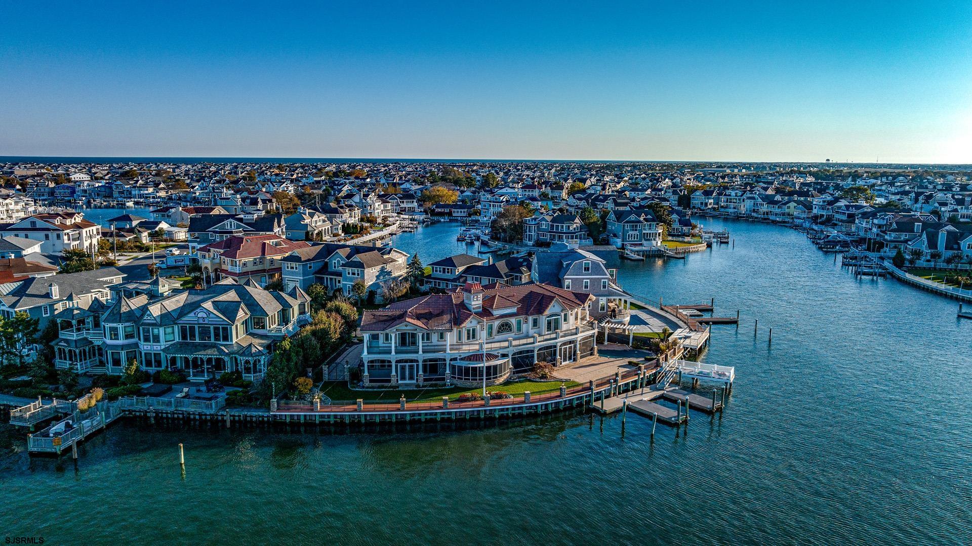 Ocean City, New Jersey 08226, United States, 6 Bedrooms Bedrooms, ,6 BathroomsBathrooms,Residential,Active,8976