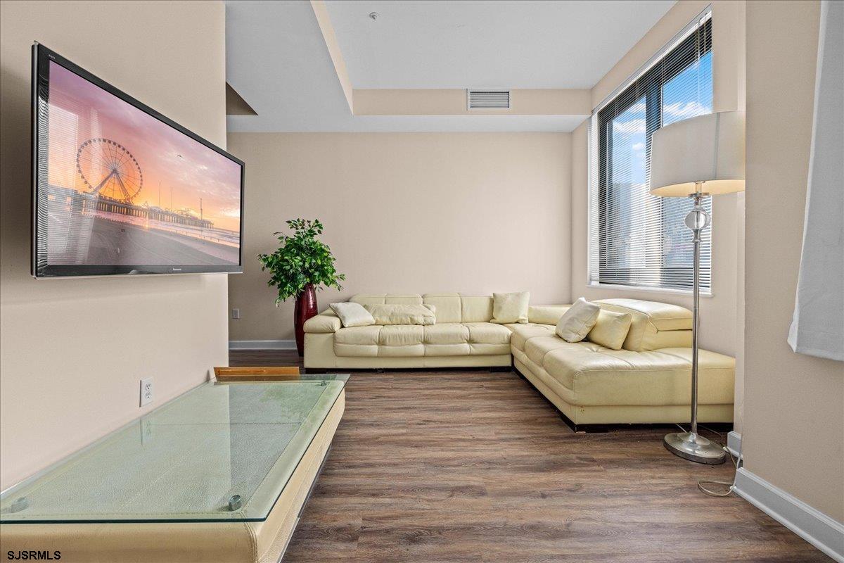 Atlantic City, New Jersey 08401, United States, 2 Bedrooms Bedrooms, ,2 BathroomsBathrooms,Residential,Active,145460