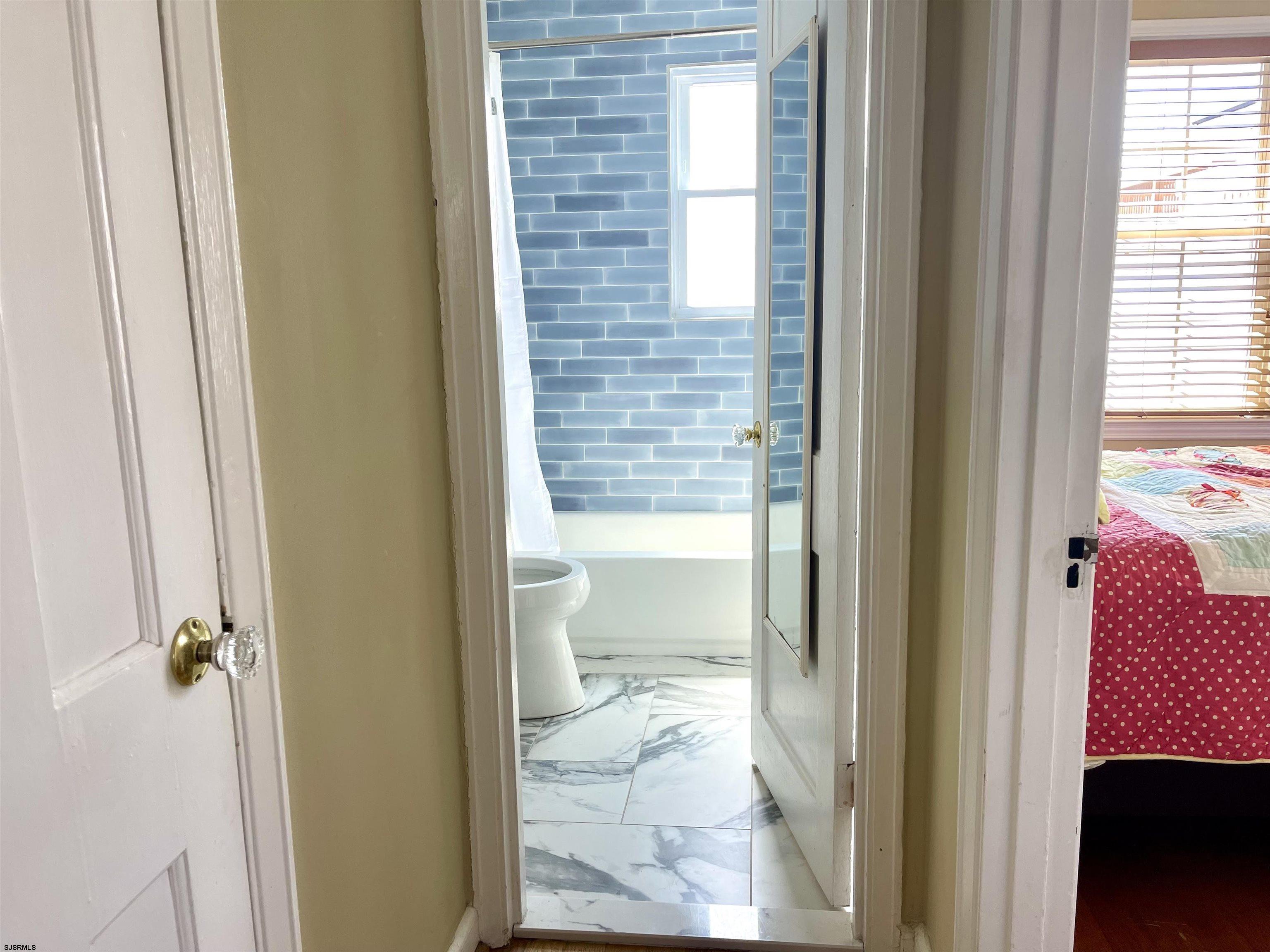 Margate, New Jersey 08402, United States, 2 Bedrooms Bedrooms, ,2 BathroomsBathrooms,Residential,Active,24786