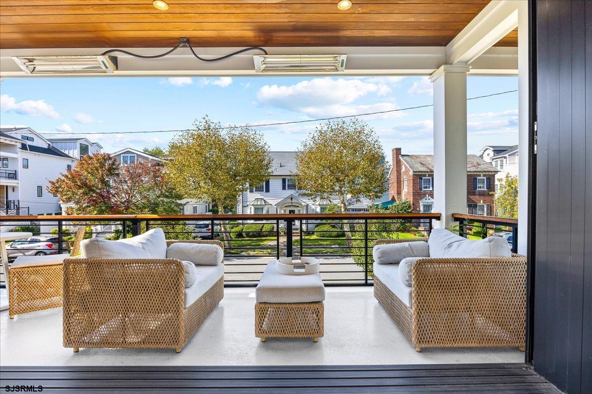 Margate, New Jersey 08402, United States, 6 Bedrooms Bedrooms, ,6 BathroomsBathrooms,Residential,Active,245677