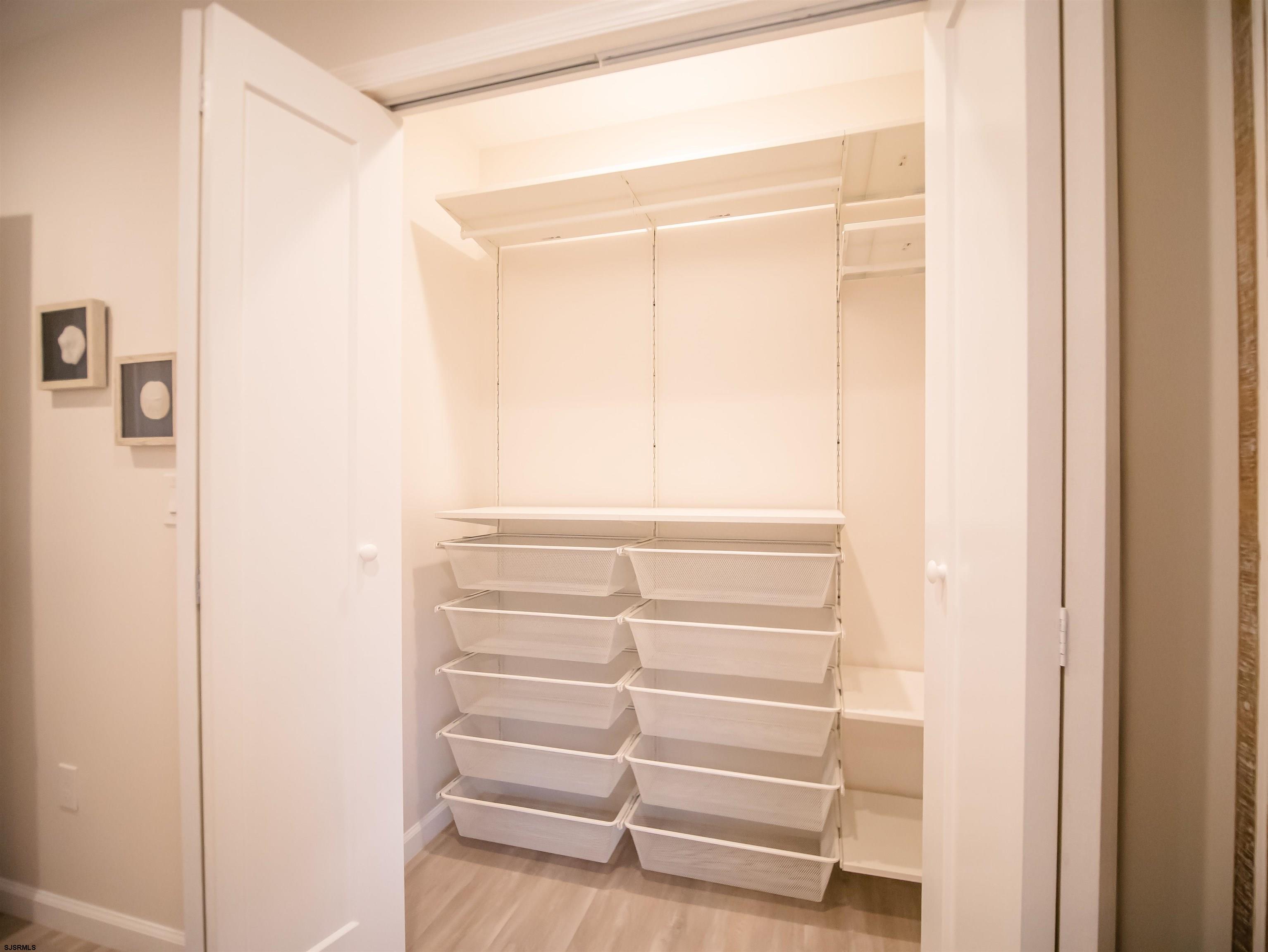 Ventnor, New Jersey 08406, United States, 3 Bedrooms Bedrooms, ,2 BathroomsBathrooms,Residential,Active,90333