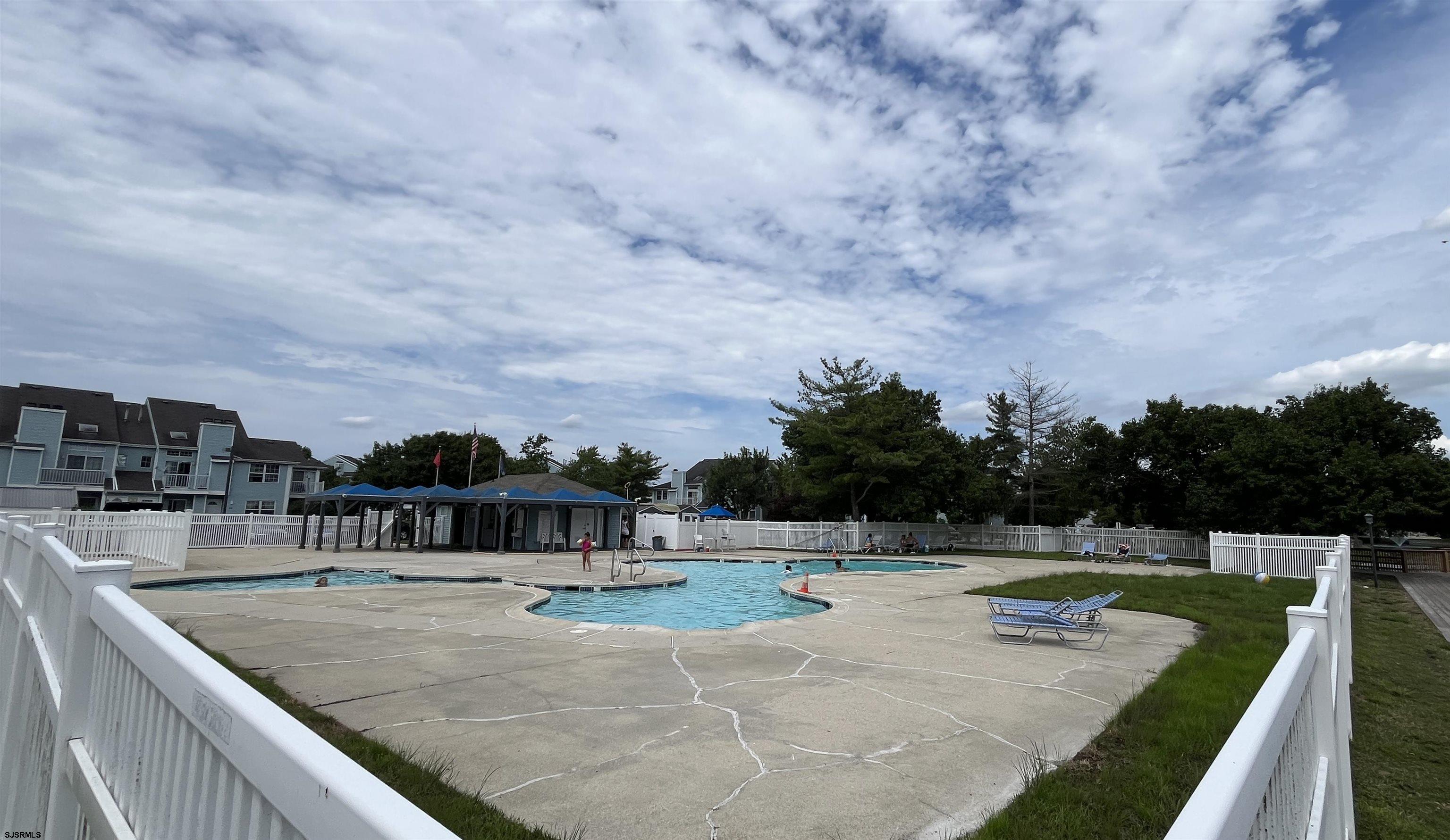 Egg Harbor Township, New Jersey 08234, United States, 2 Bedrooms Bedrooms, ,1 BathroomBathrooms,Residential,Active,171626