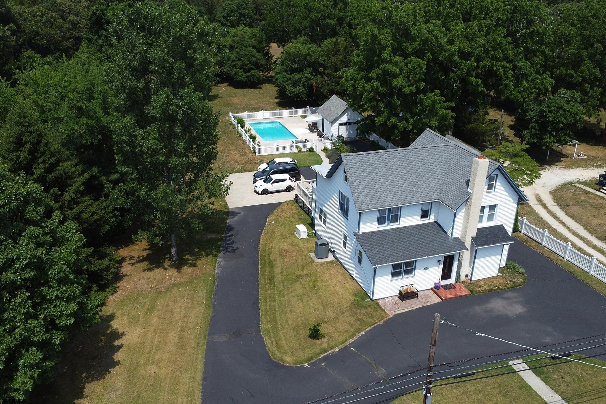 181 S New York Rd