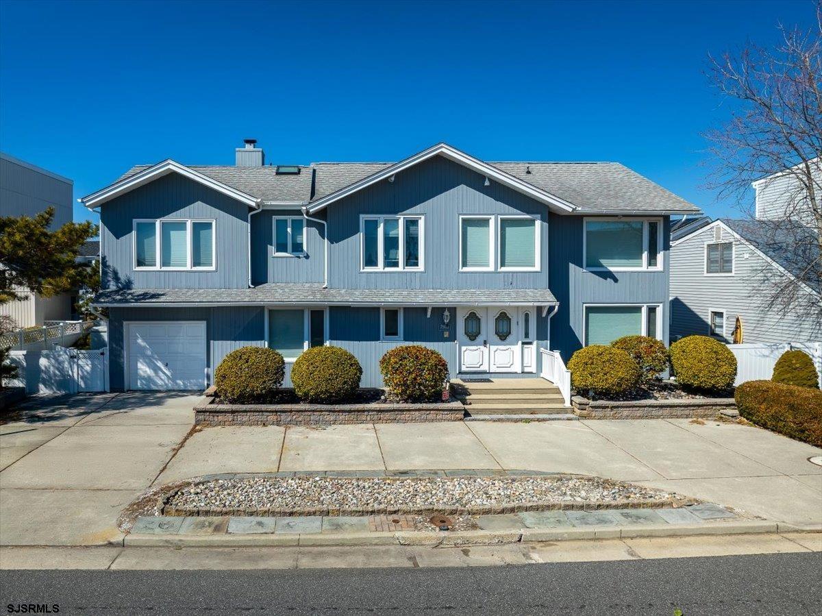 Margate, New Jersey 08402, United States, 6 Bedrooms Bedrooms, ,5 BathroomsBathrooms,Residential,Active,197715