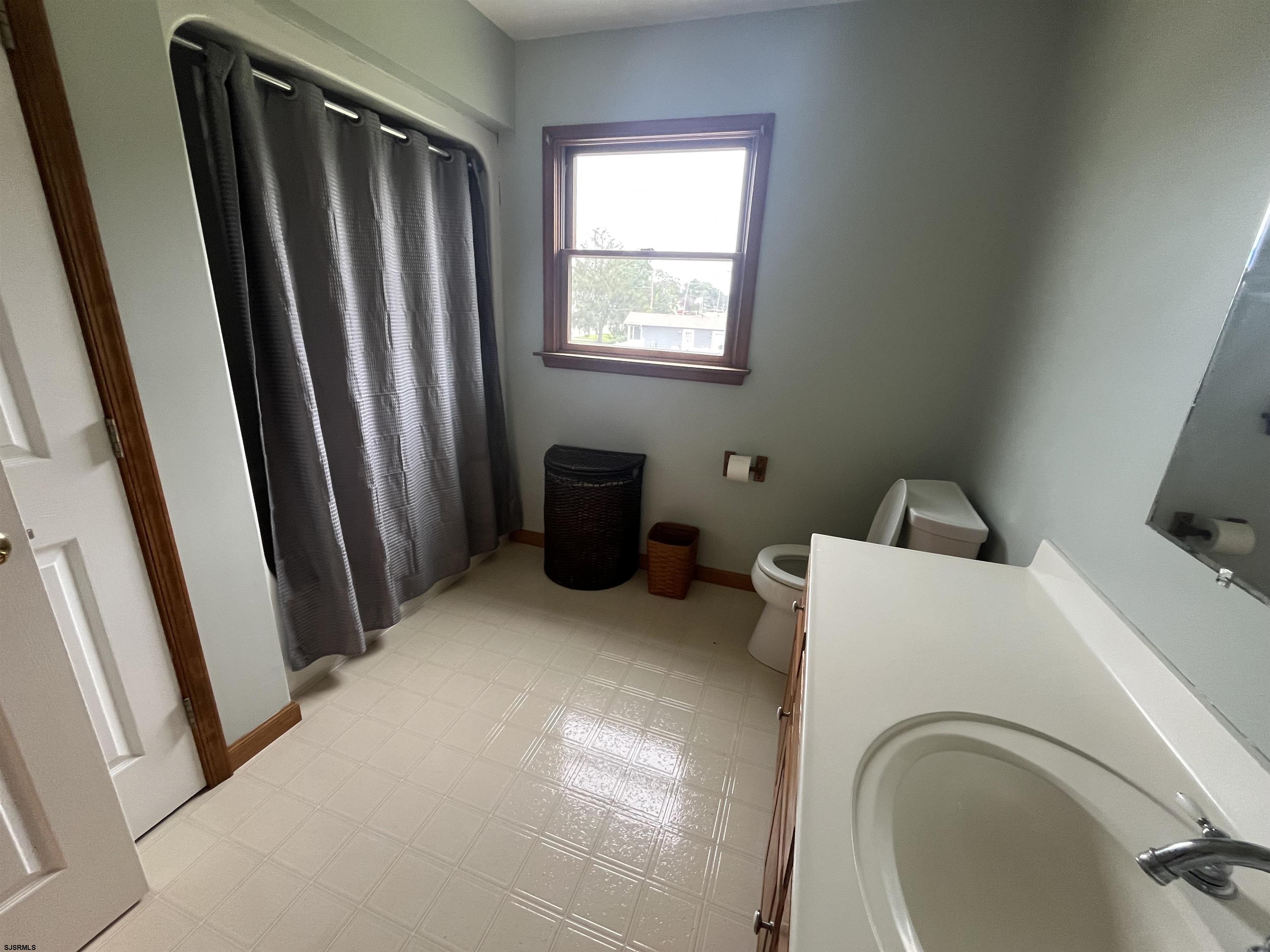 Minotola, New Jersey 08341, United States, 3 Bedrooms Bedrooms, ,3 BathroomsBathrooms,Residential,Active,184111