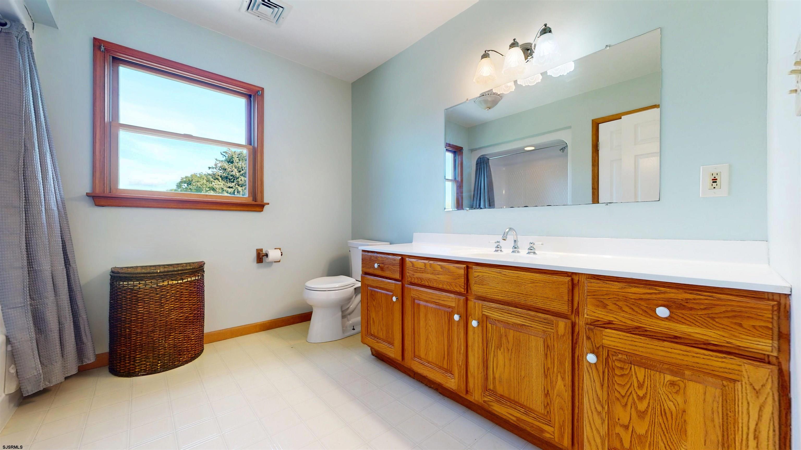 Minotola, New Jersey 08341, United States, 3 Bedrooms Bedrooms, ,3 BathroomsBathrooms,Residential,Active,184111