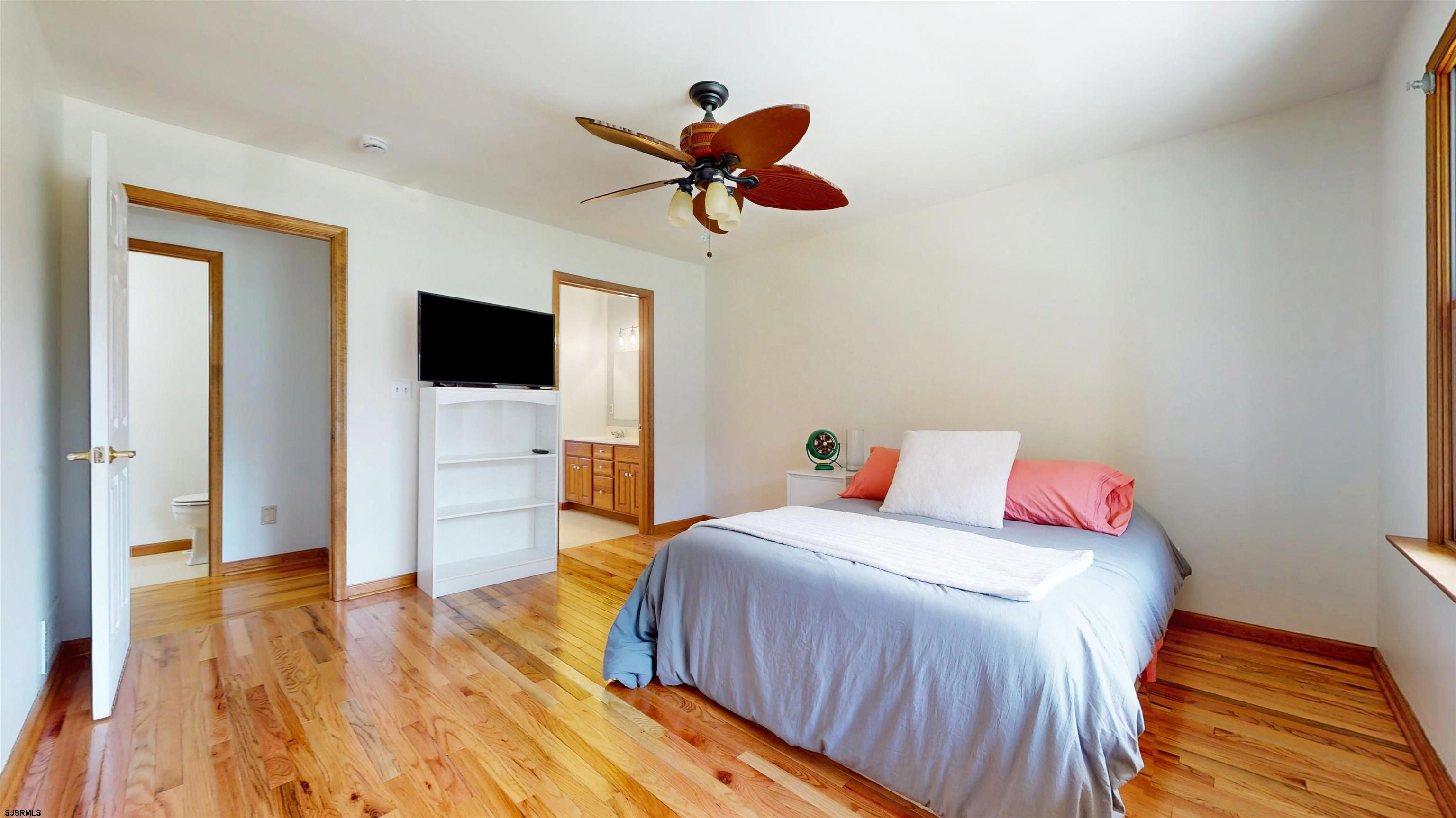 Minotola, New Jersey 08341, United States, 3 Bedrooms Bedrooms, ,3 BathroomsBathrooms,Residential,Active,184111