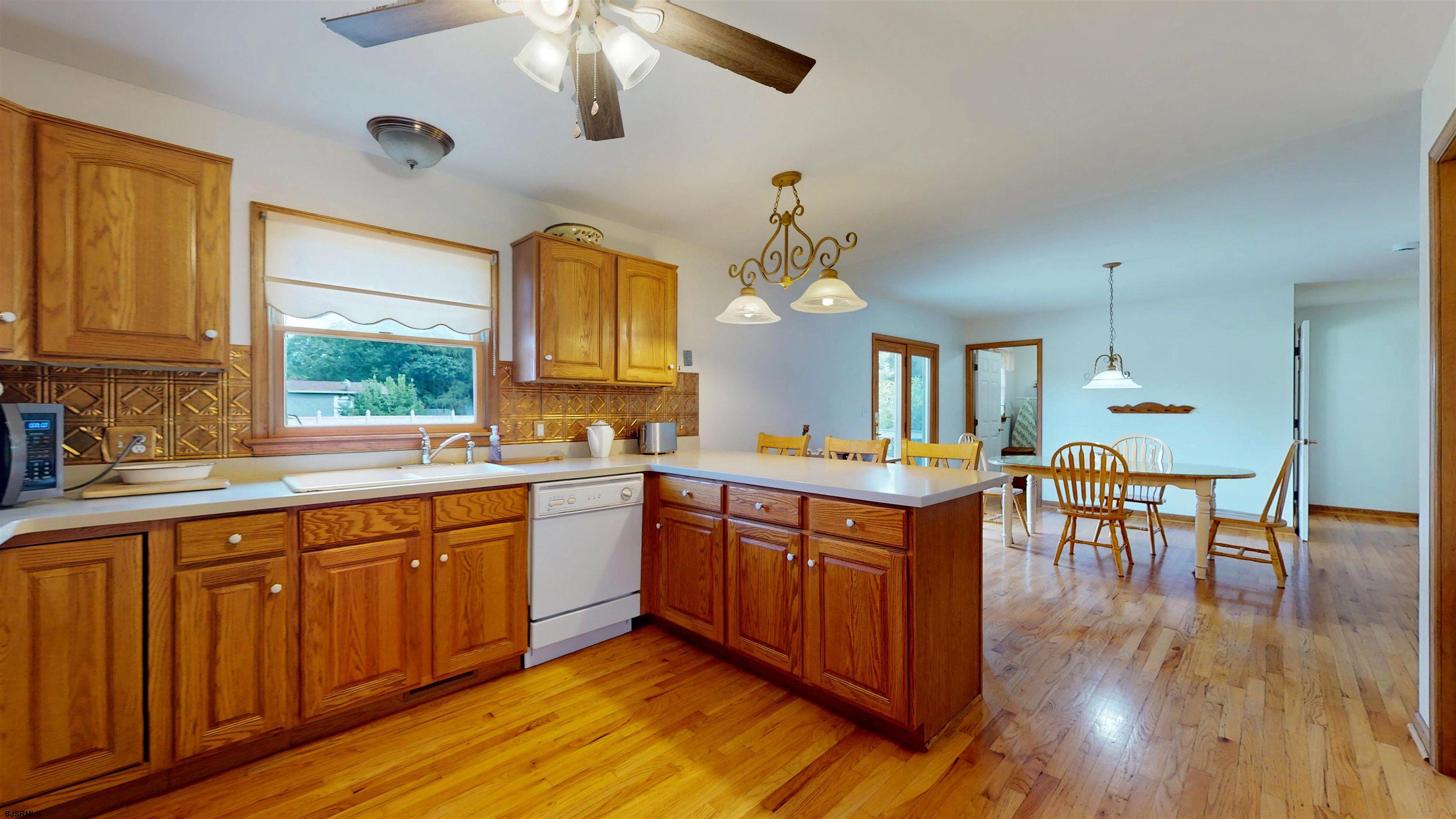 Minotola, New Jersey 08341, United States, 3 Bedrooms Bedrooms, ,3 BathroomsBathrooms,Residential,Active,184111