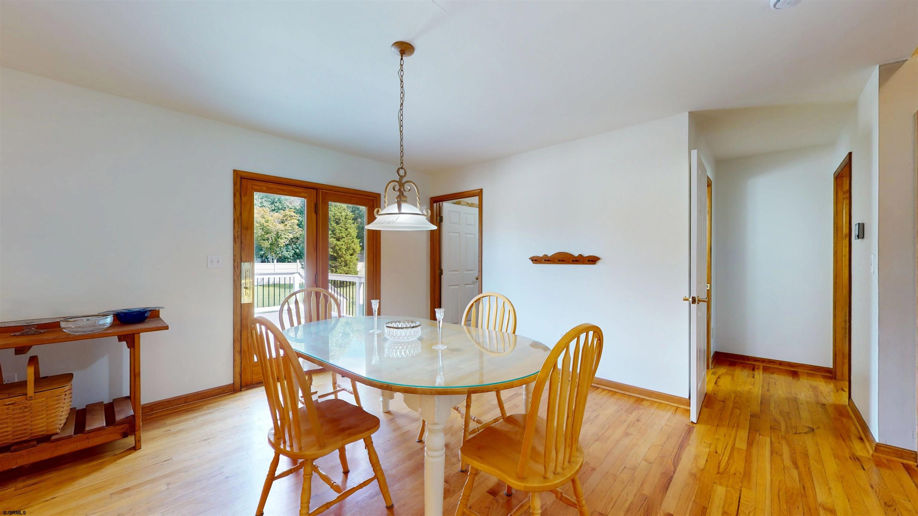 Minotola, New Jersey 08341, United States, 3 Bedrooms Bedrooms, ,3 BathroomsBathrooms,Residential,Active,184111